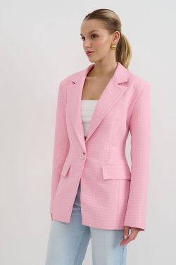 Приталенный жакет со стежкой розового цвета