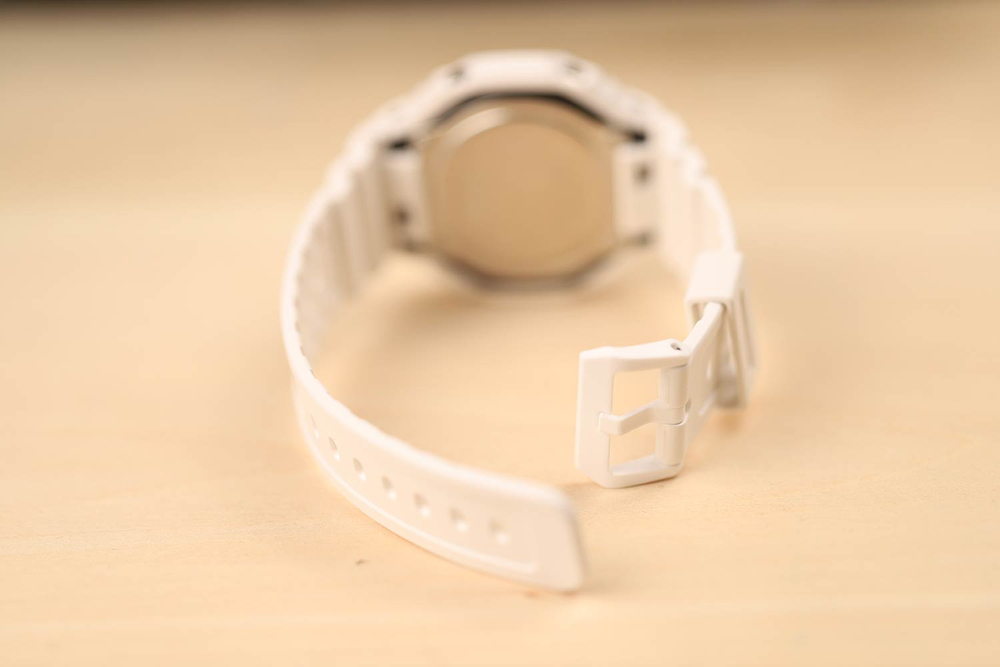Часы Casio GA-2100-7AER