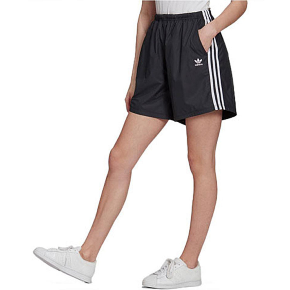 Шорты Adidas originals, H37753