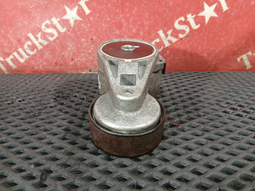 Ролик-натяжитель