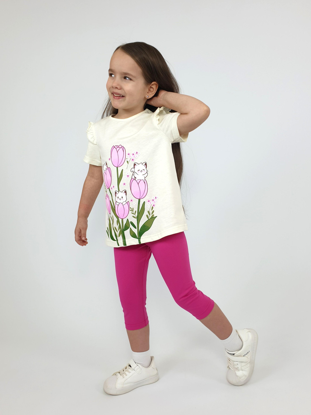 02-154-3 Комплект для девочки (футболка+бриджи)