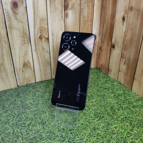 Смартфон Xiaomi Redmi 12 4/128GB Midnight Black (Витринный)