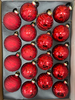 Набор шаров 7см 18шт ChristmasDeLuxe красный микс