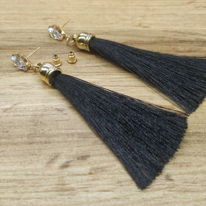 Серьги-гвоздики Кисти кристалл капля цвет черный металл золотистый