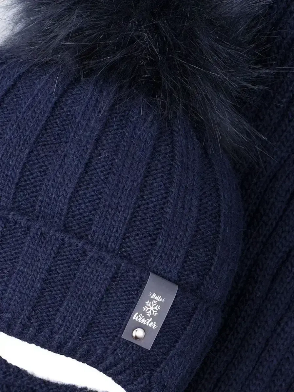 Шапка детская зимняя с помпоном и шарф