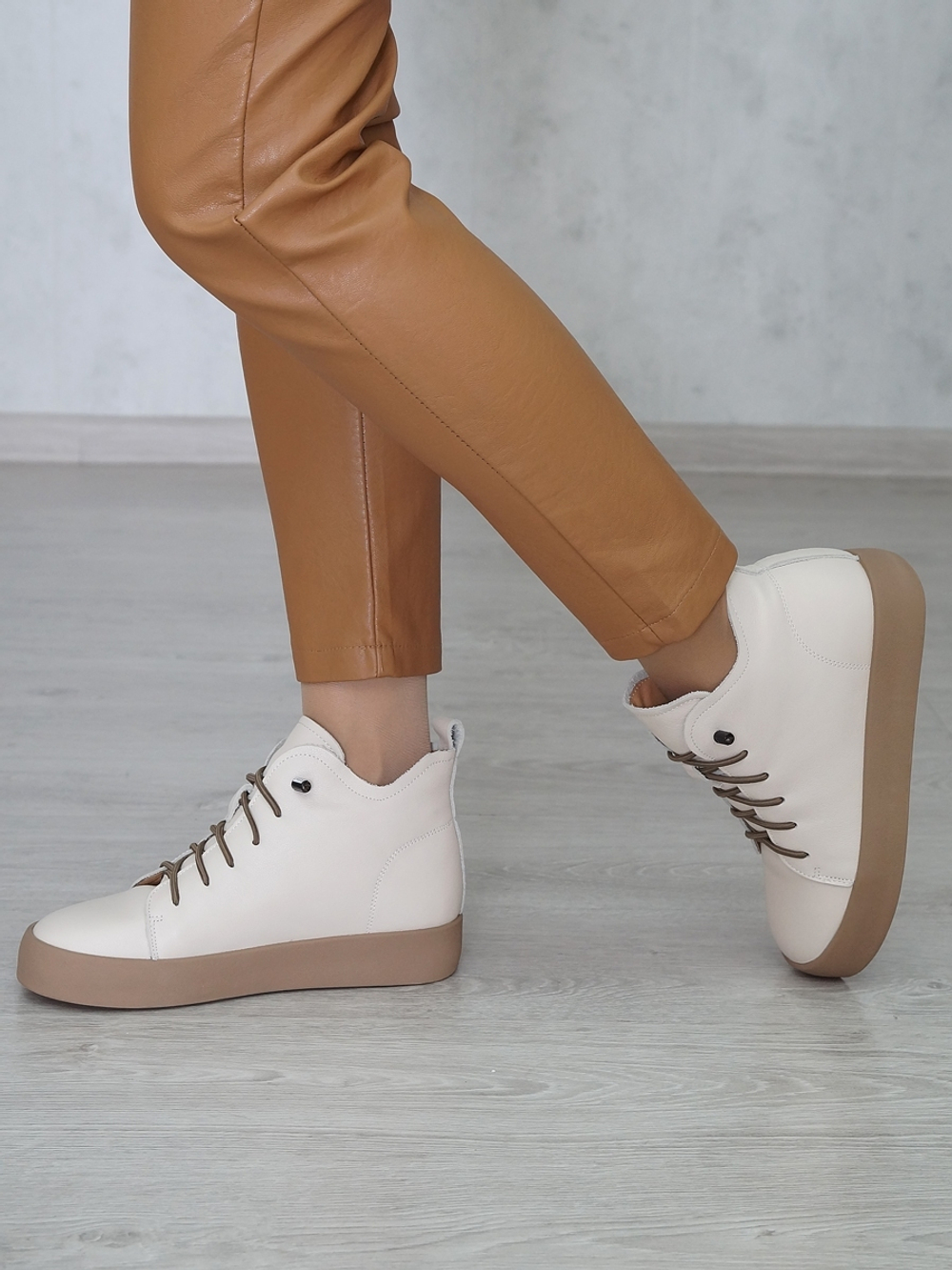 Ботинки женские зимние