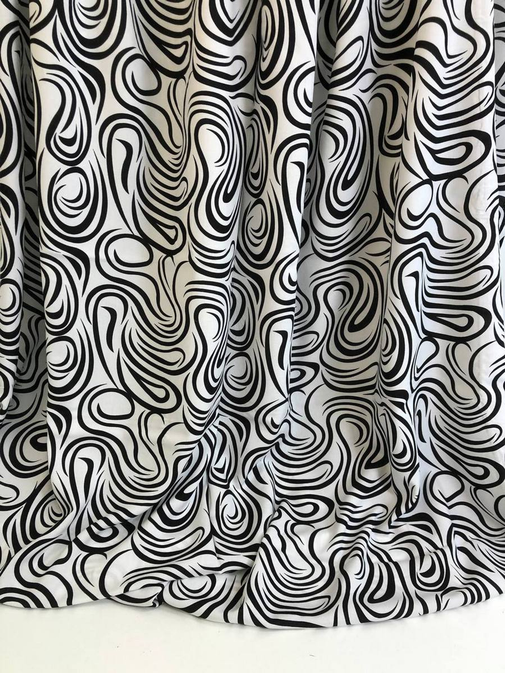 Штапель принт линии черные на белом D10C1