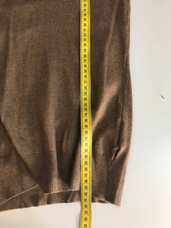 Джемпер Incity для городских будней, визуально на 42 размер