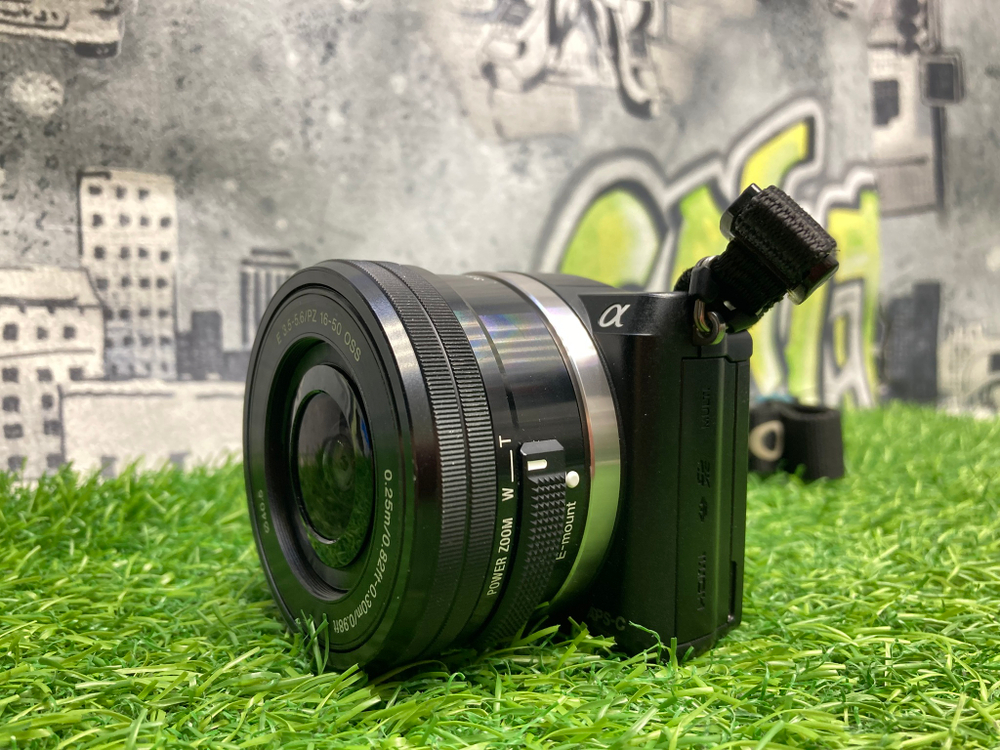 Sony A5000 kit 16-50mm (5.900 кадров)