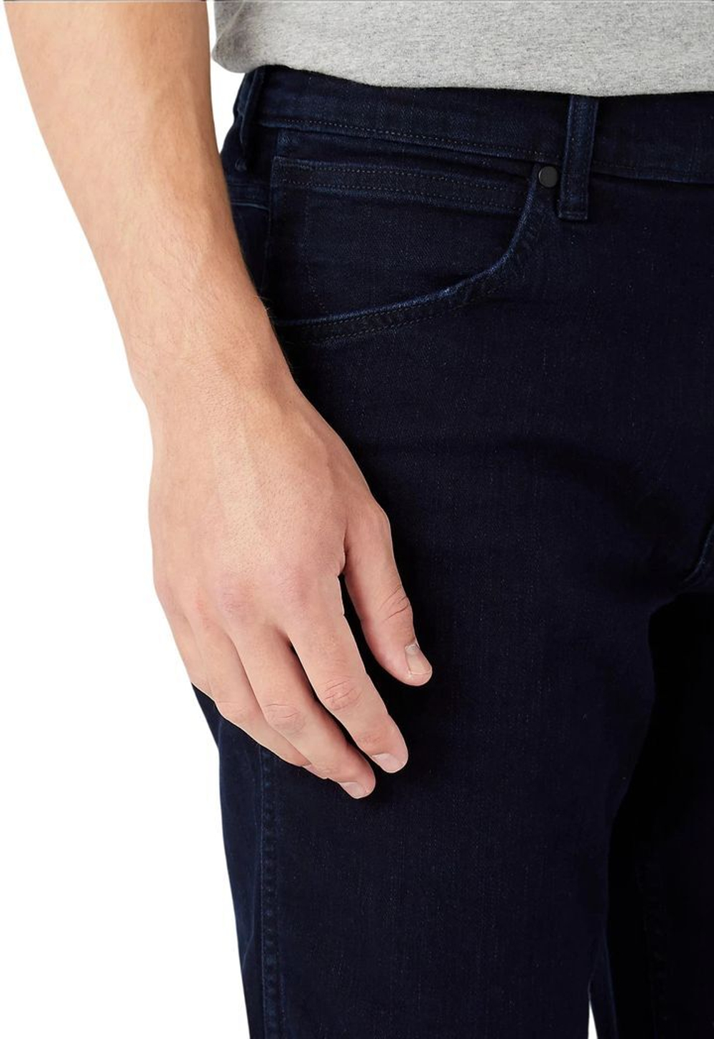 Джинсы Wrangler GREENSBORO черный