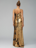 Платье макси в паетках