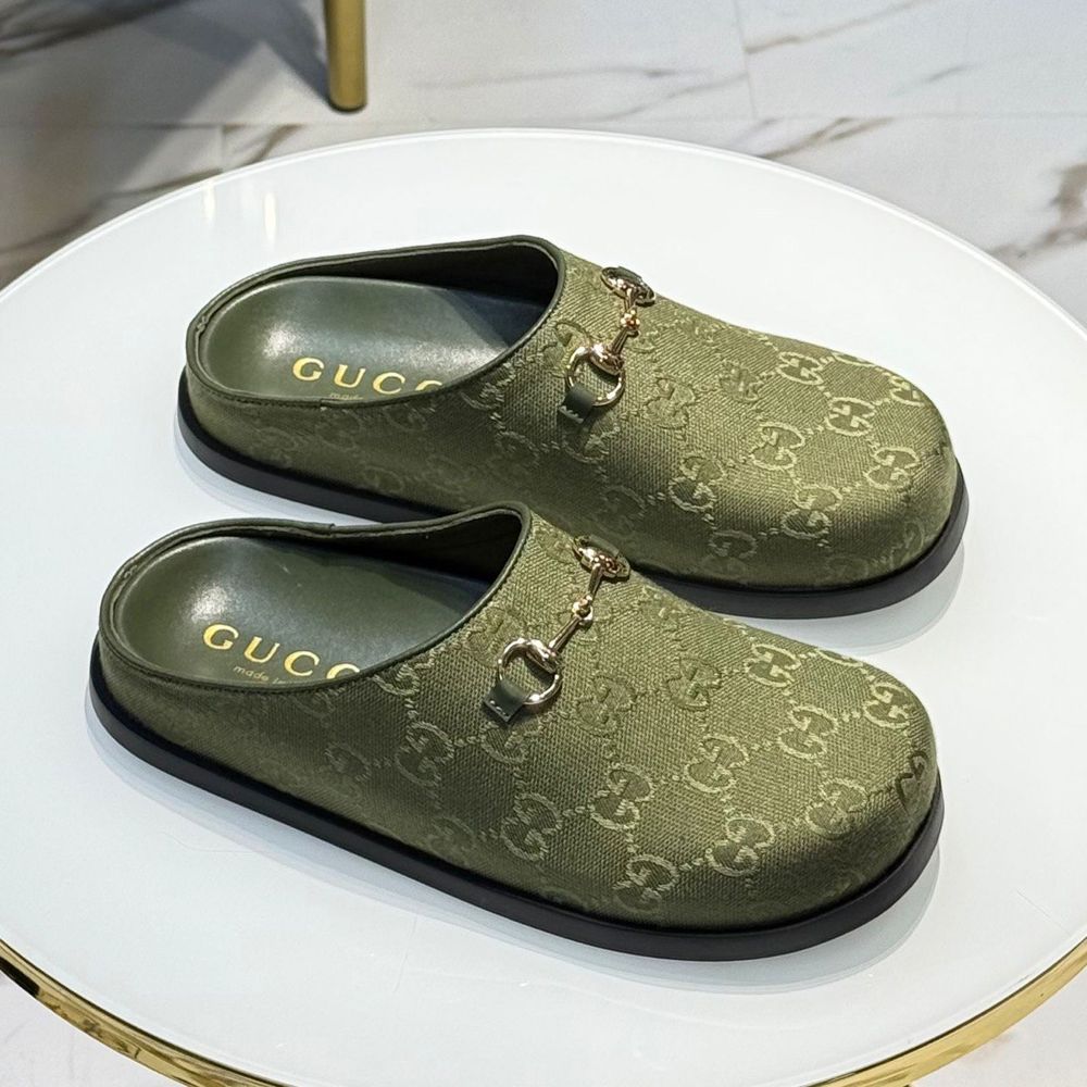 Свитер Gucci