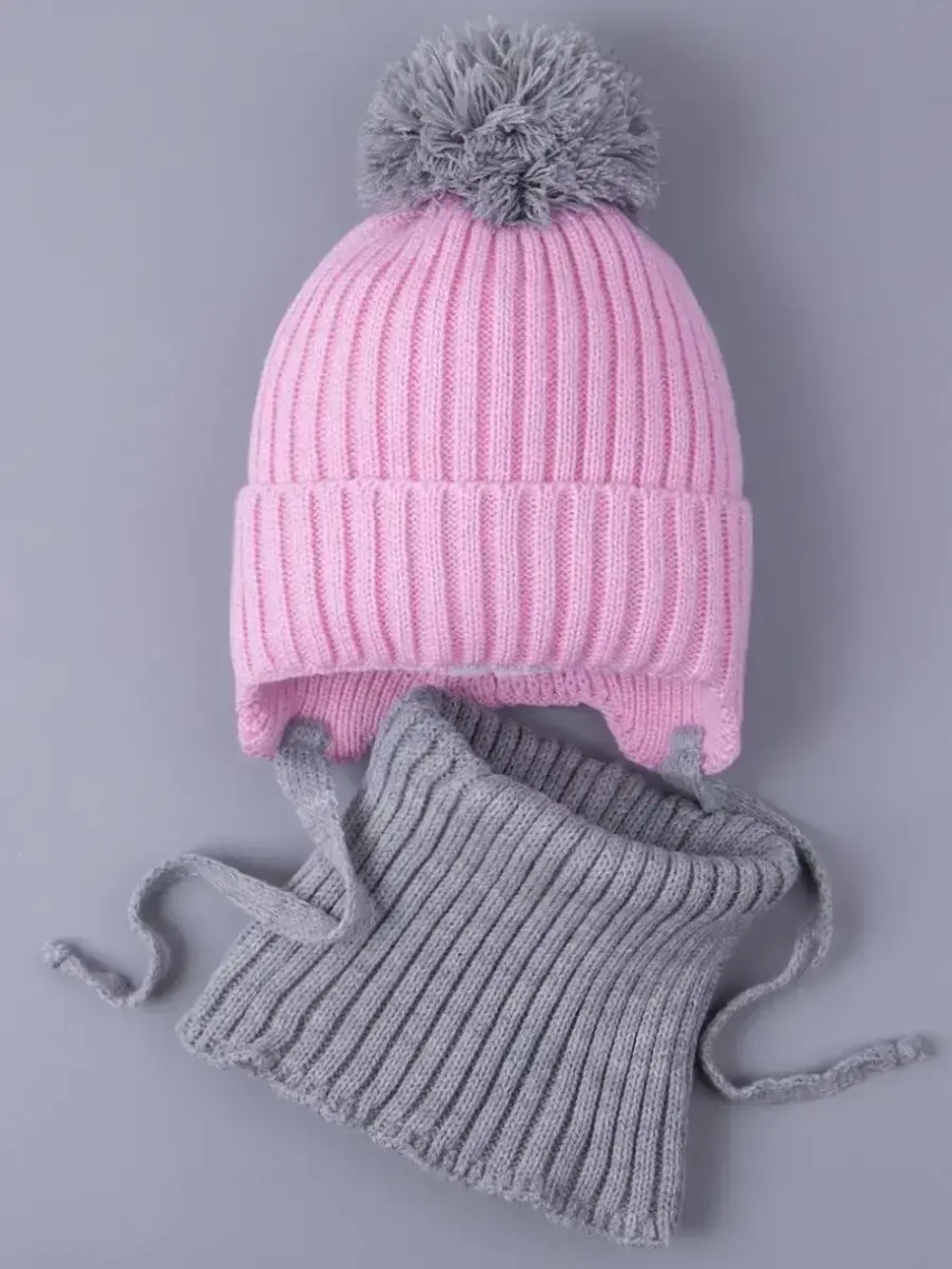 Шапка для девочки осенняя вязаная и снуд