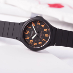 Часы CASIO YOUTH MW-240-4B, MW-240-4B