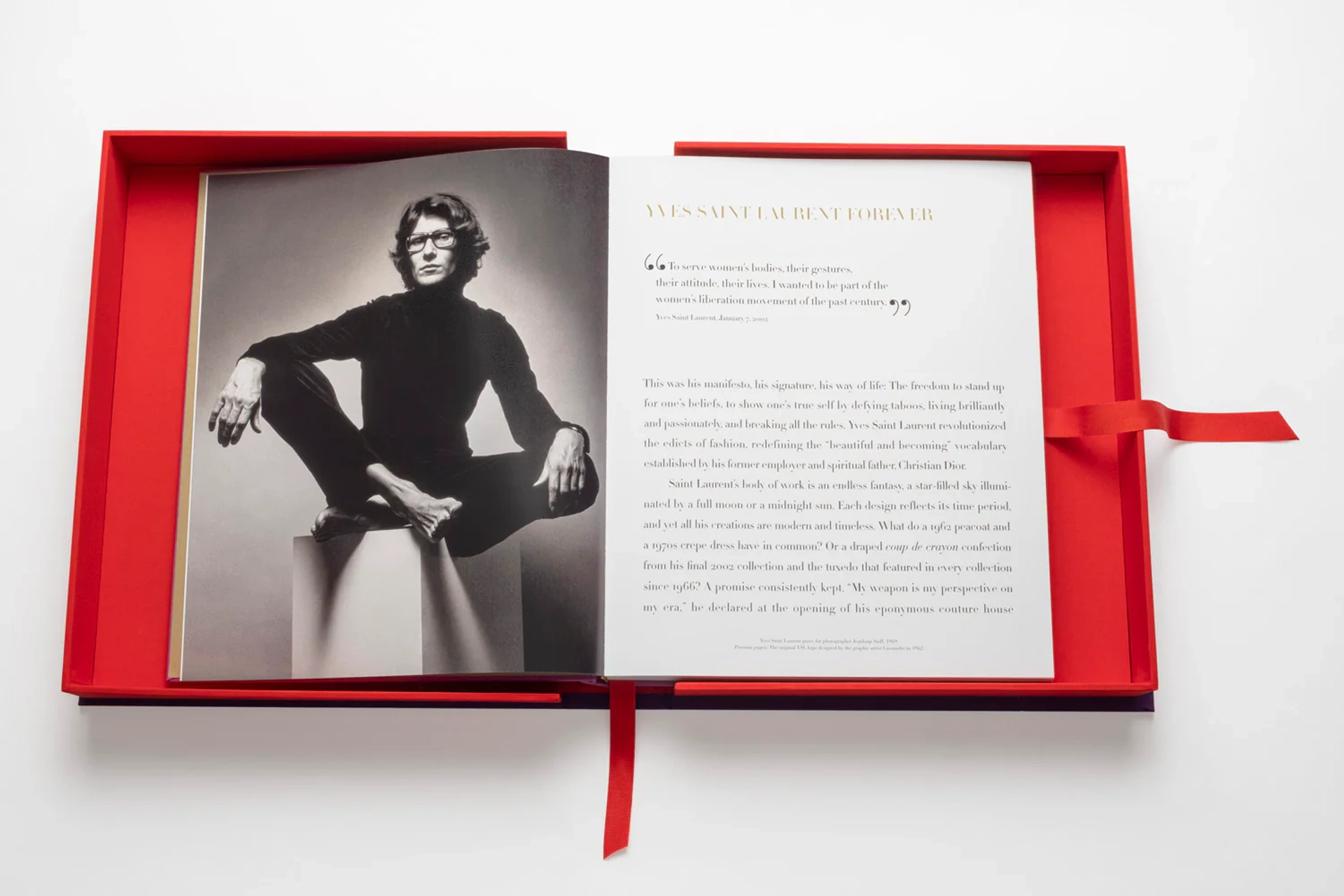 Книгa Assouline The Impossible Collection Yves Saint Laurent
