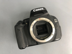 Canon EOS 600D (34.000 кадров)