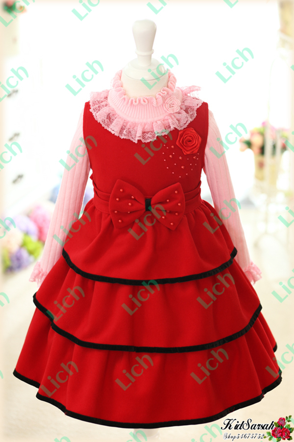 Платье детское однотонное с бантом и многослойной юбкой