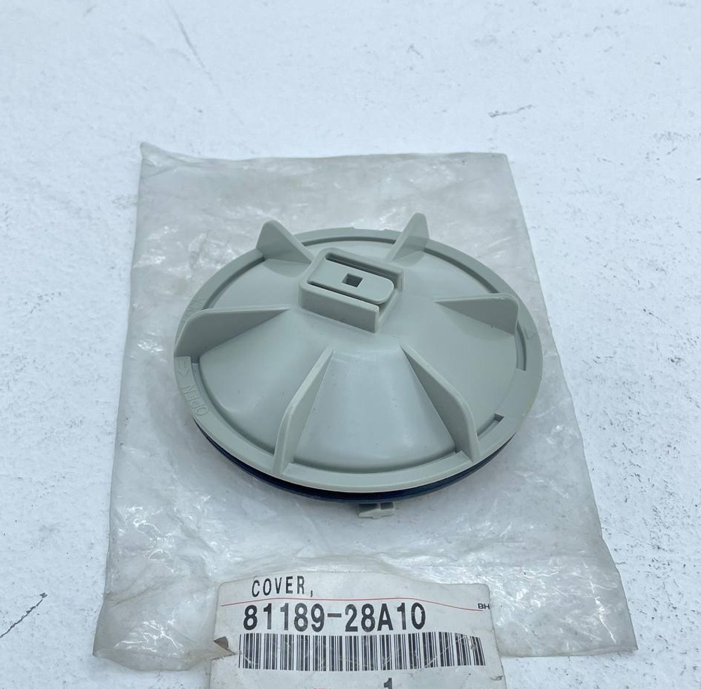 Накладка 81189-28A10 8118928A10