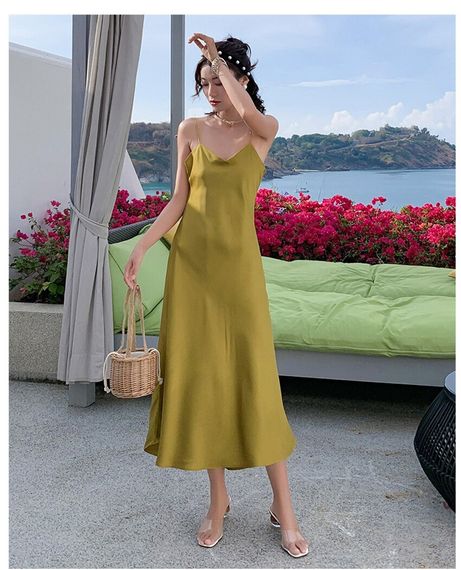 Qadın üçün ipək əlbisə xaki