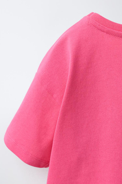 ZARA ФУТБОЛКА С ВОЛНИСТЫМ СЕРДЦЕМ, КОРАЛОВЫЙ