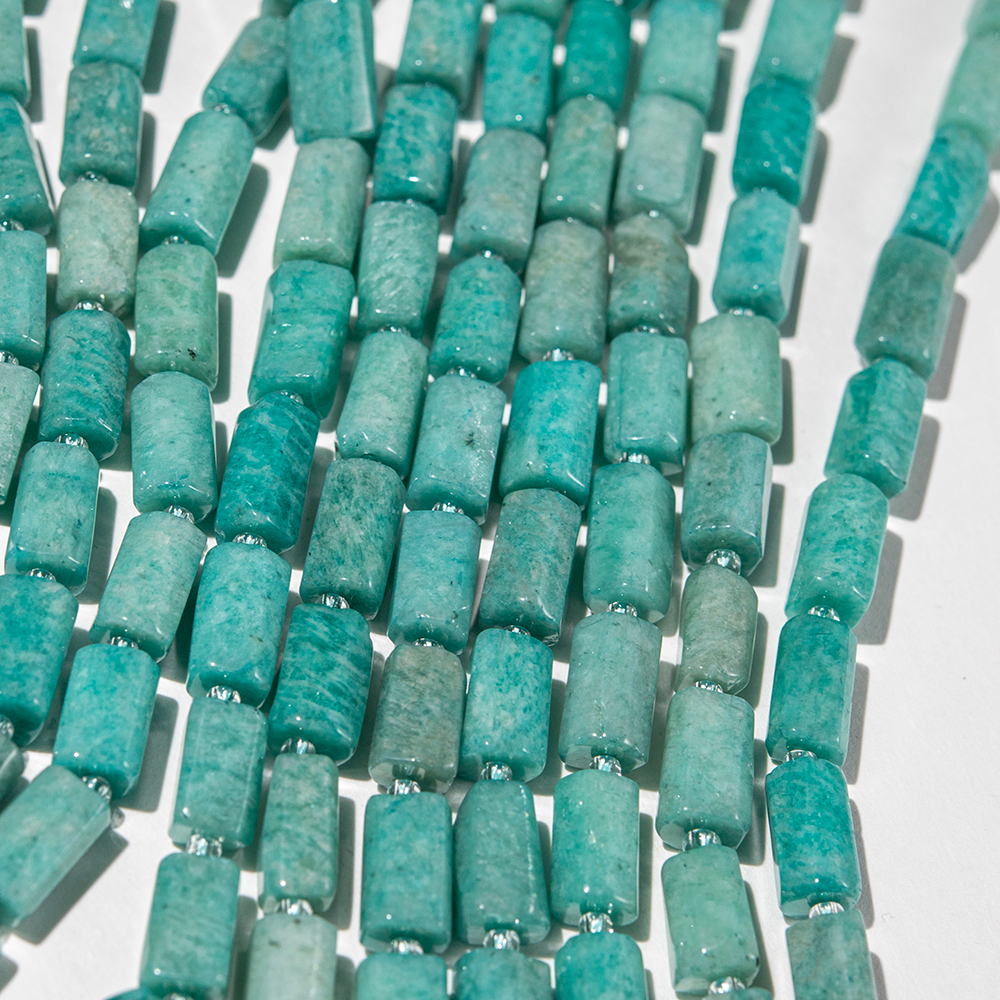 Амазонит натуральный, бочонок с гранями, 11-13*6-8мм