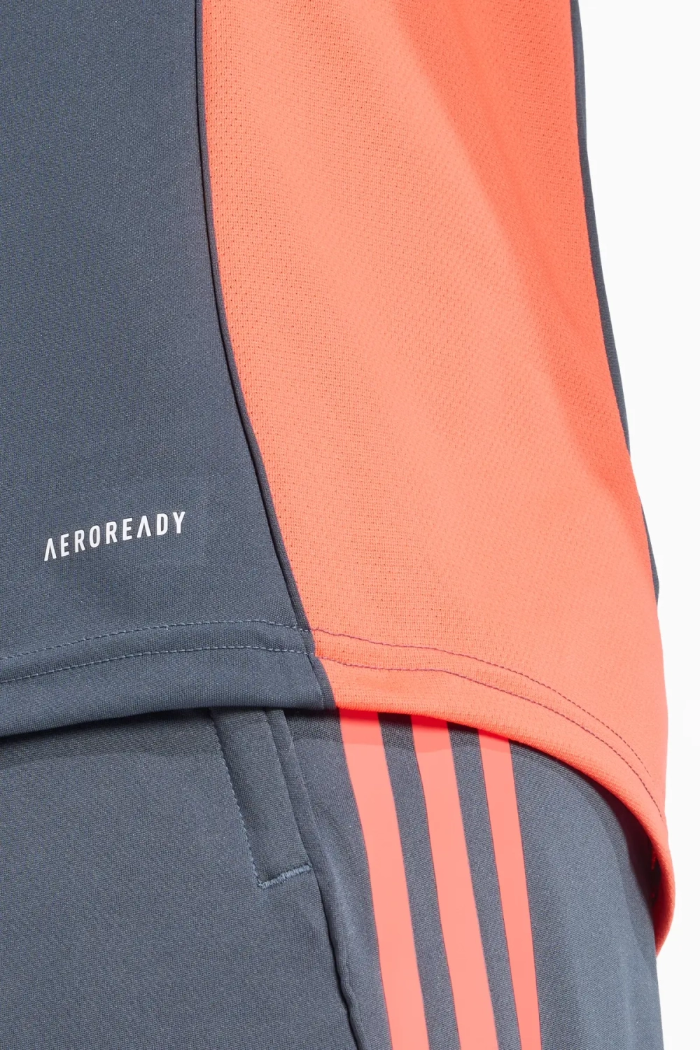 Футболка adidas FC Bayern 25/26 Training - серый