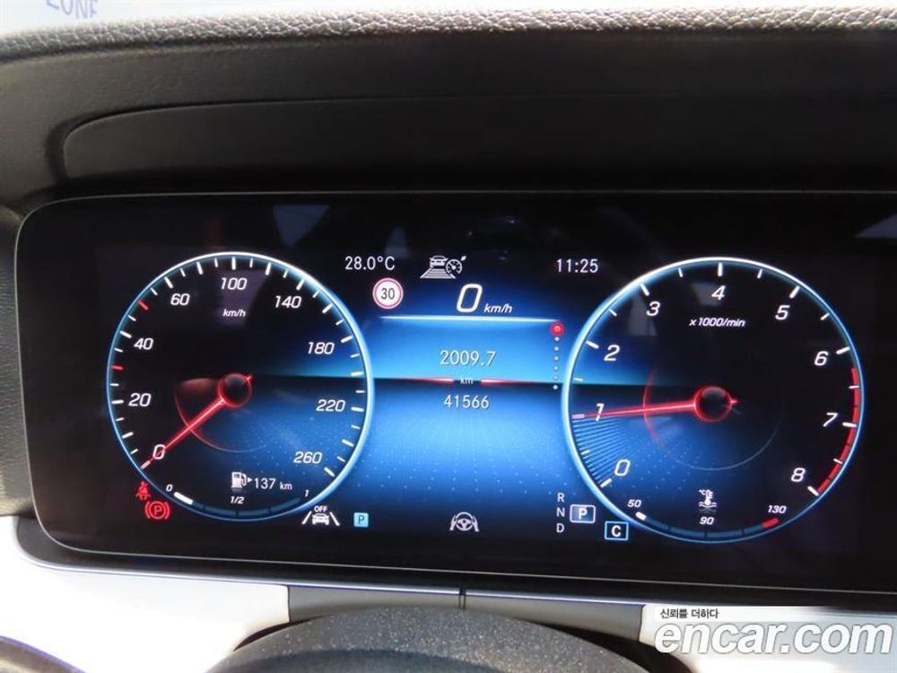 Mercedes-Benz E-Class W213 E250 Avangarde (04.2021)
