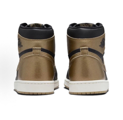Air Jordan 1 Retro High OG Black Metallic Gold