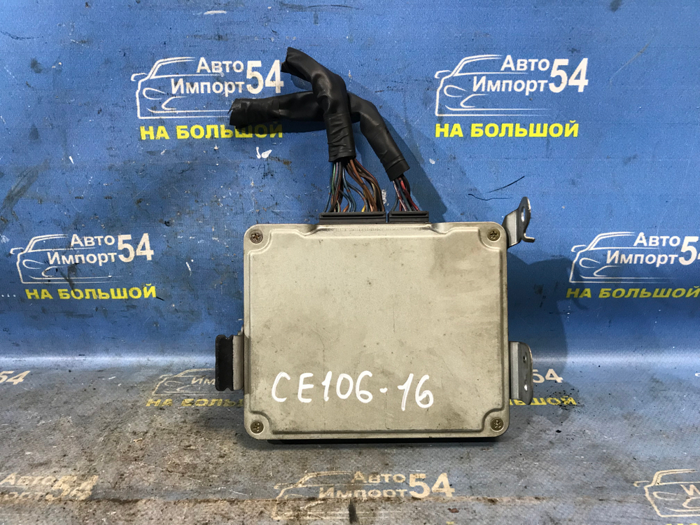 Компьютер двигателя TOYOTA COROLLA 1995