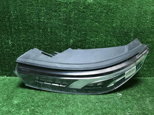 Фара габаритная левая Hyundai Palisade (18-22) LED