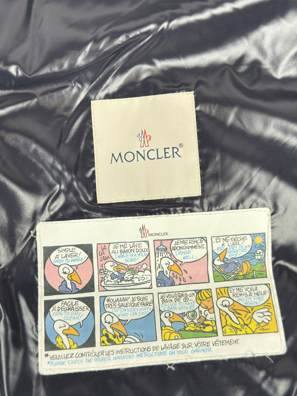 Пуховик Moncler