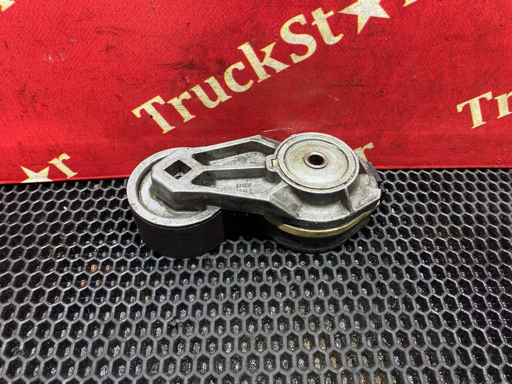 Ролик-натяжитель