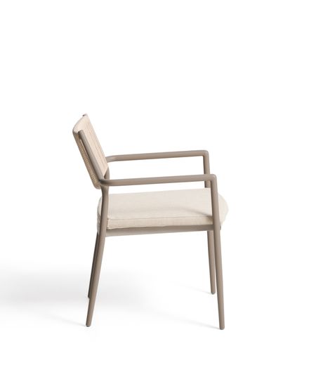 Уличный стул Argasi из алюминия бежевого цвета и веревки