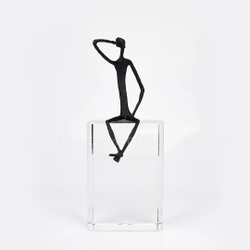 Статуэтка Cloyd арт.50179 / выс. 41 см - черный / серия 1642