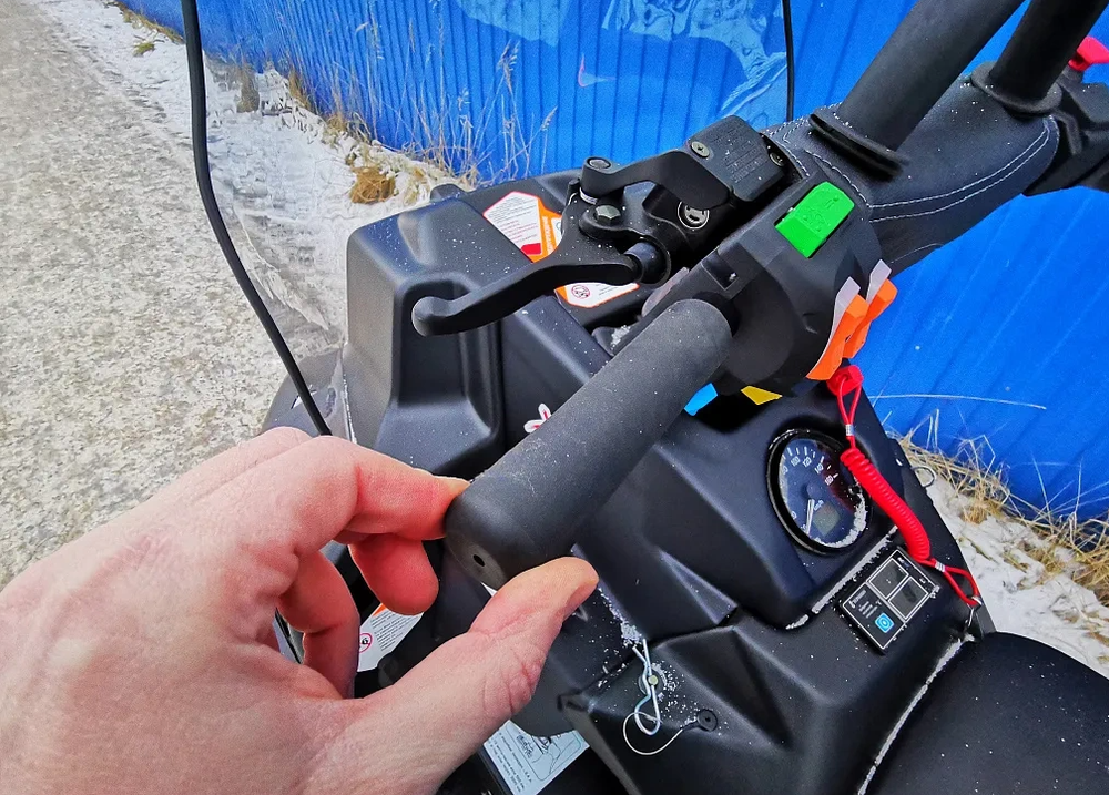 Снегоход STELS Мороз 600L CVTech