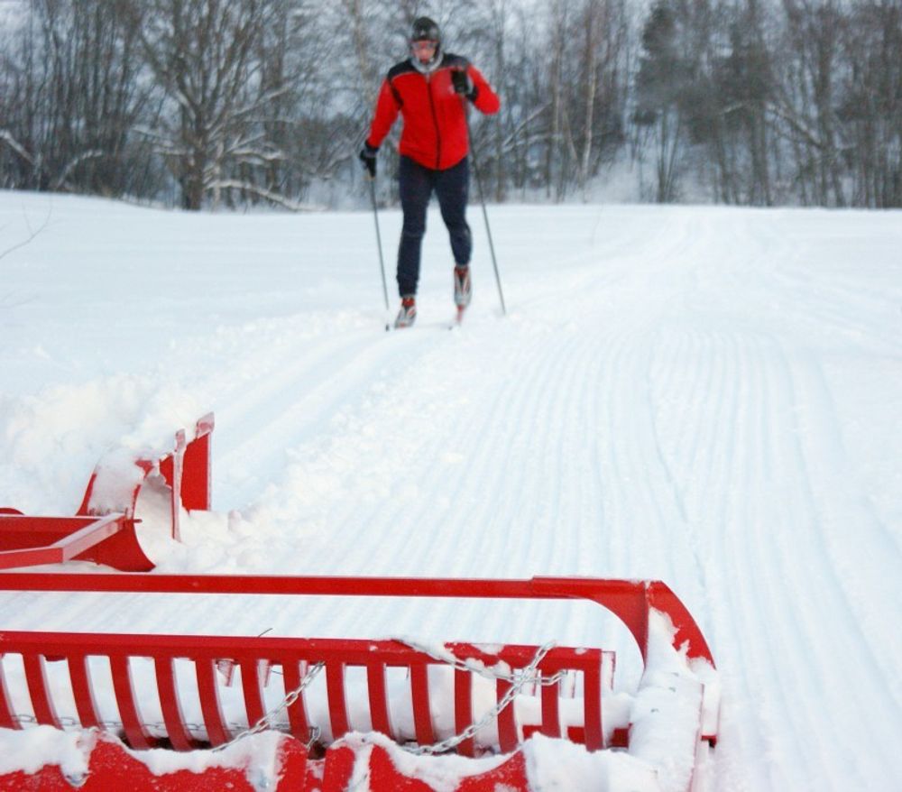 Борона для коньковой лыжни SNOWPRO