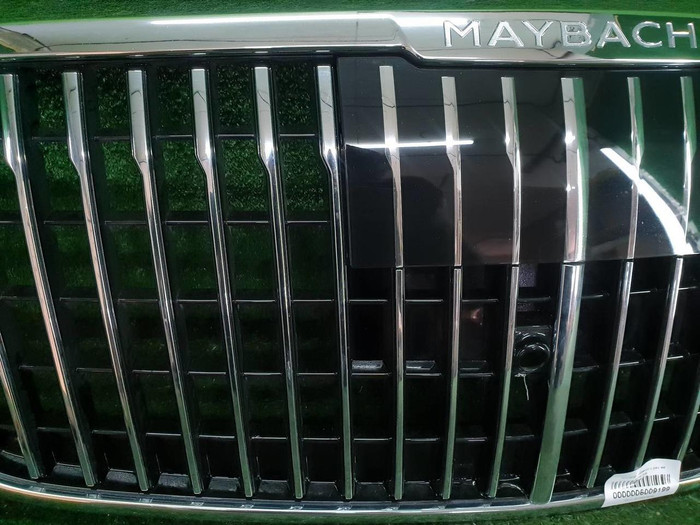 Решетка радиатора Mercedes S W223 (2020-н.в.) Maybach