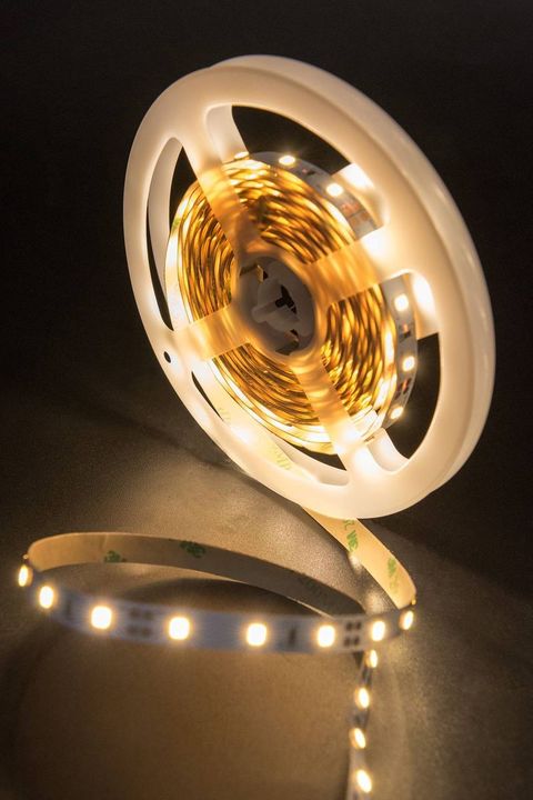 Светодиодная лента SWG 6,3W/m 60Led/m 2835SMD теплый белый 5M SWG260-12-6.3-WW-М 009243