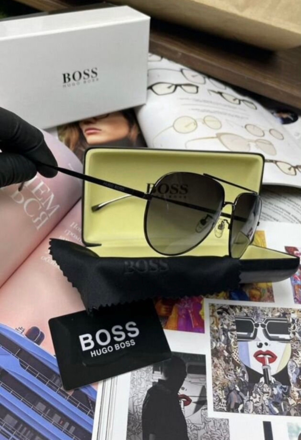 Солнцезащитные очки Hugo Boss Aviator