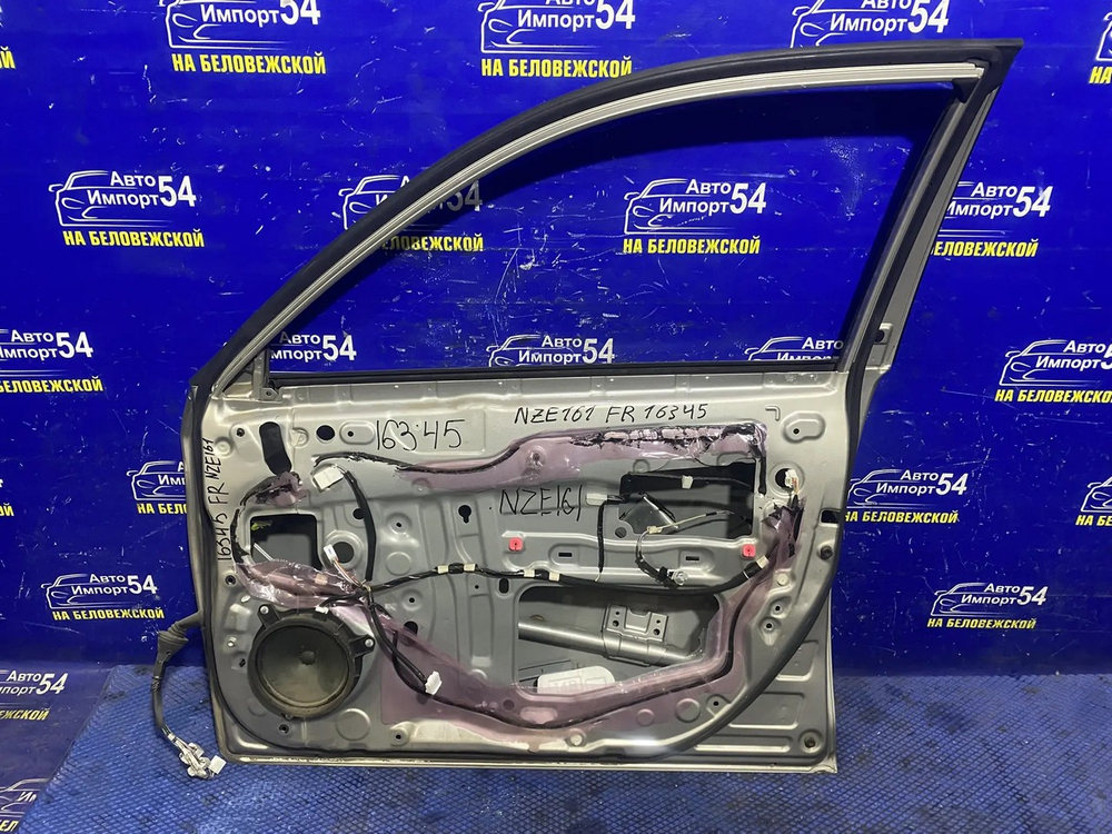 Дверь передняя правая TOYOTA COROLLA AXIO 2012-2017