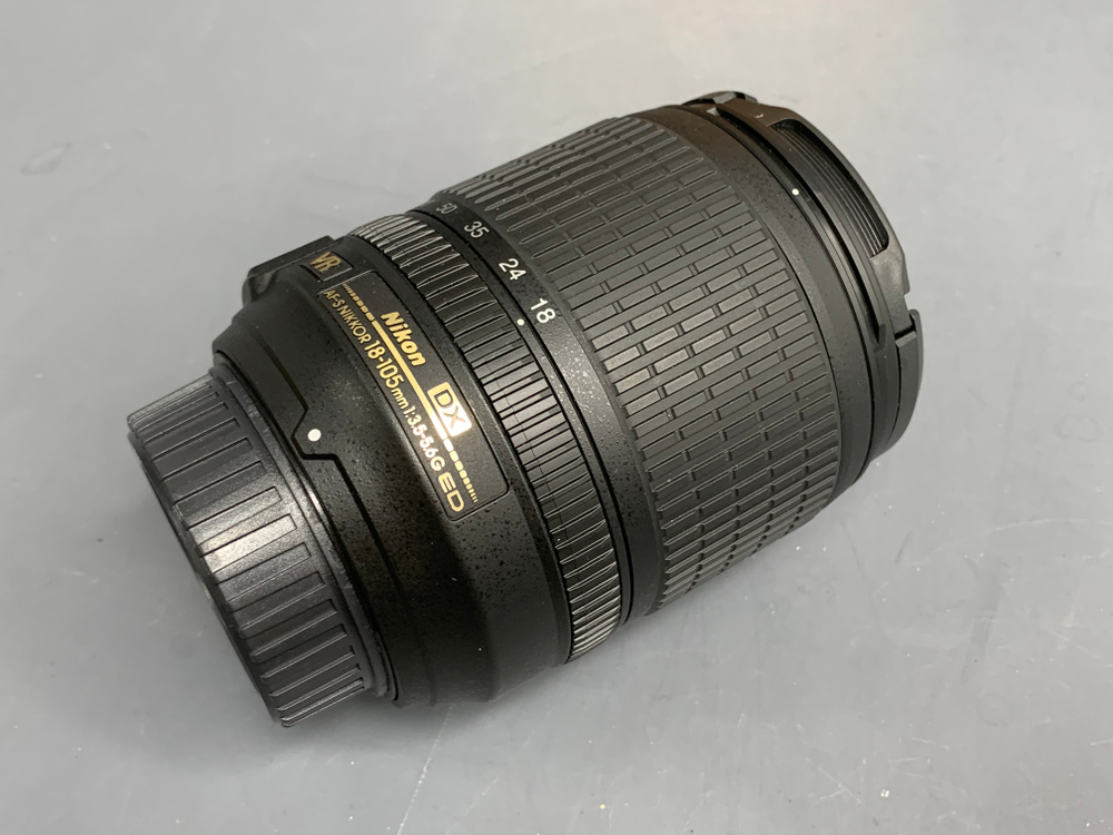 Nikon 18-105mm 3.5-5.6G AF-S ED DX VR Nikkor