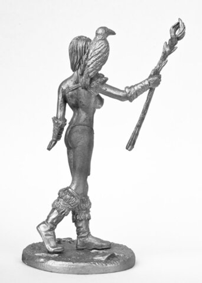 Фигурка из олова Колдунья