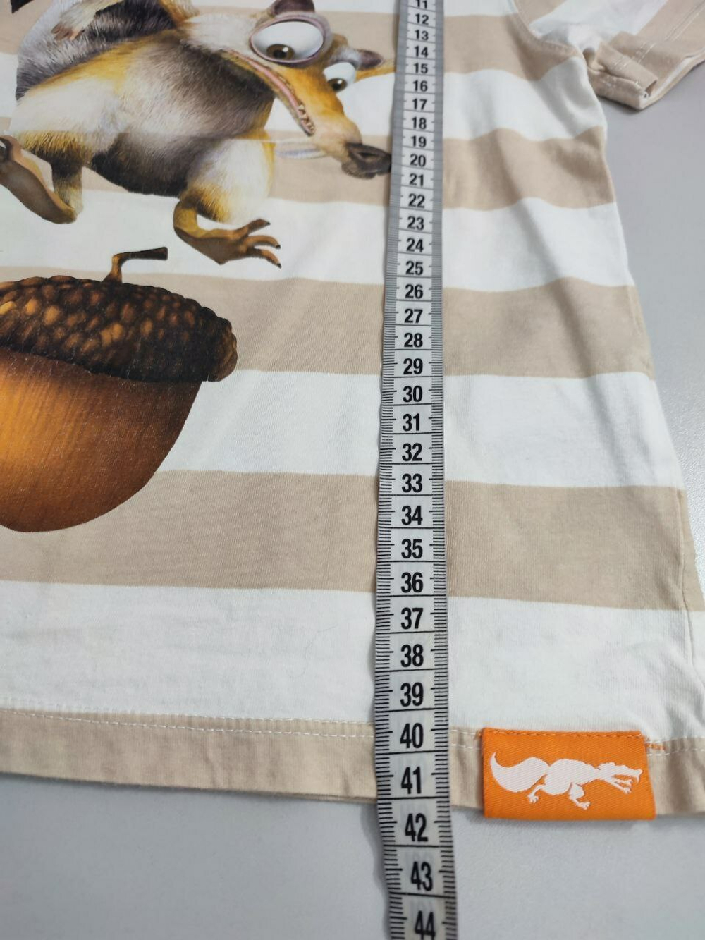 Футболка H&M красивая на 2-4 года