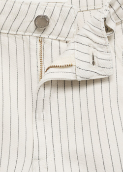 Прямые джинсовые бермуды с высокой посадкой