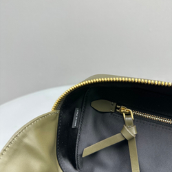 Miu Miu Arcadie Bag M 27 cm