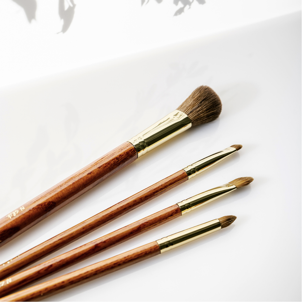 Кисть SHIK Limited Edition Makeup Brush 08