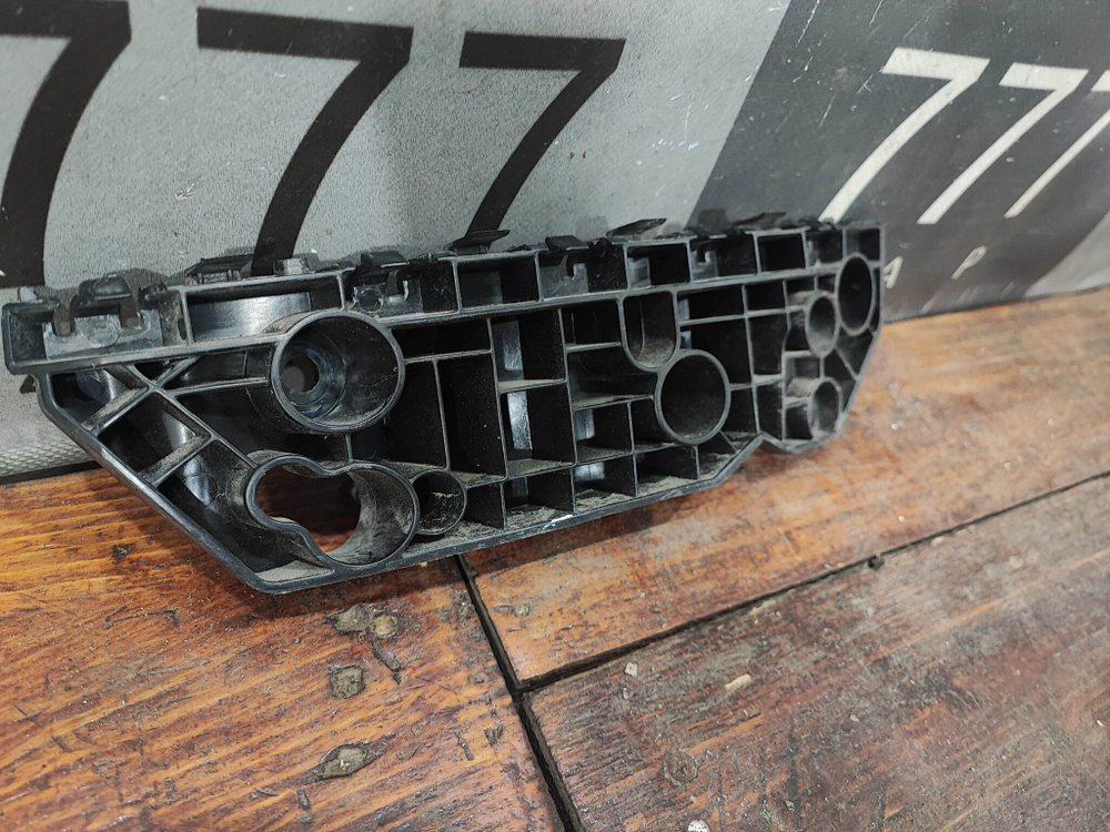 Кронштейн  заднего бампера левый Haval Dargo 22-нв Б/У Оригинал 2803401XKN04A