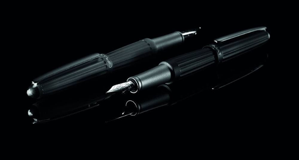 Перьевая ручка Diplomat Aero black F (D40301023) 5