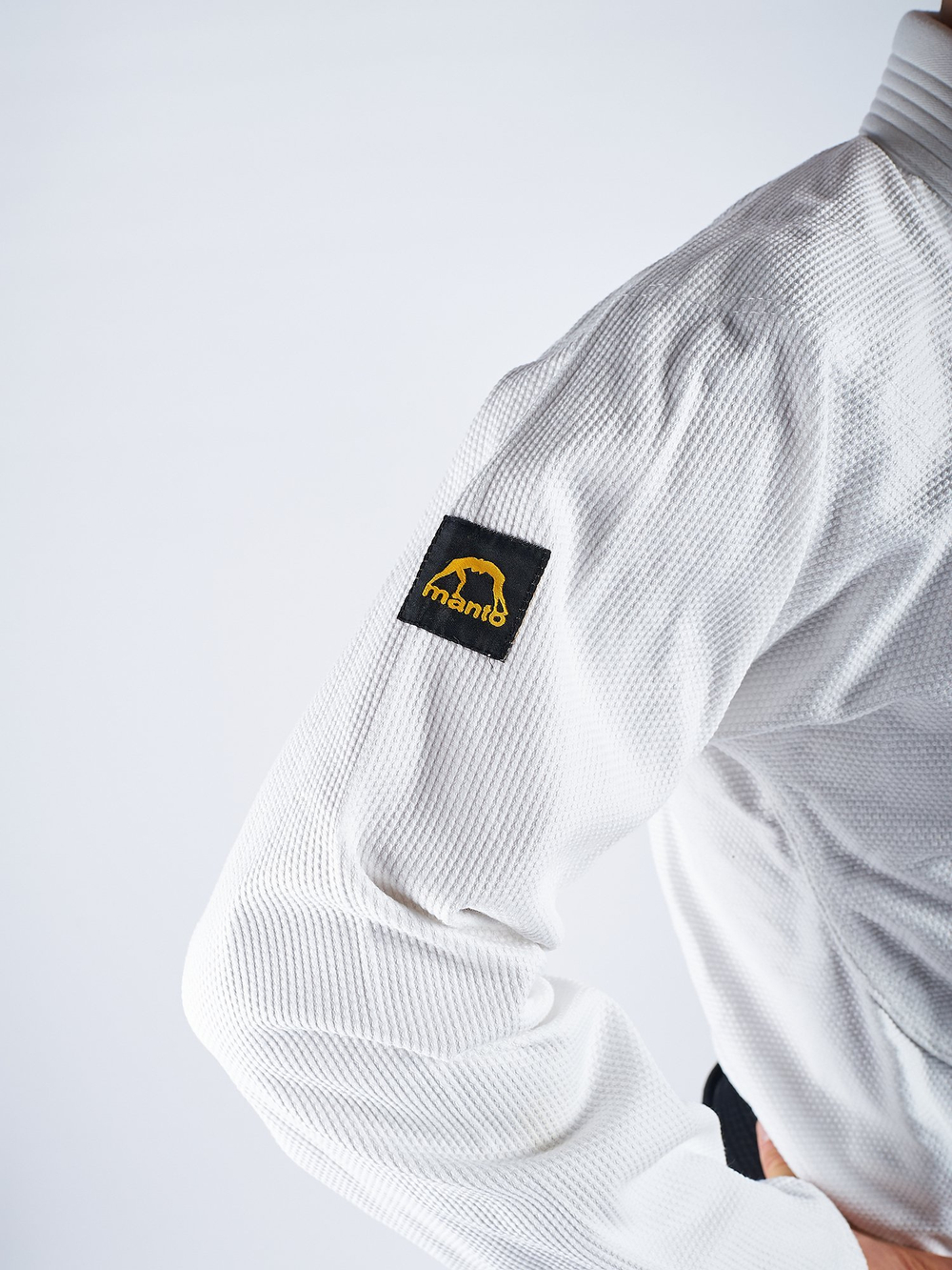 Кимоно MANTO "BASE 2.0" BJJ GI белое
