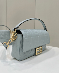 Fendi Baguette 27 cm